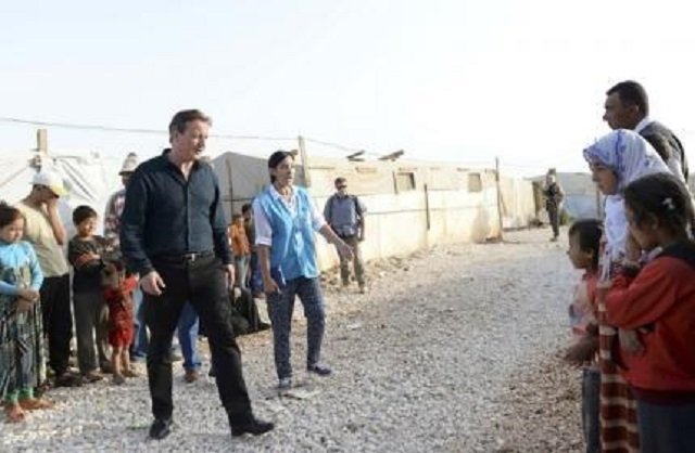 Cameron Visits Syrian Refugees in Lebanon